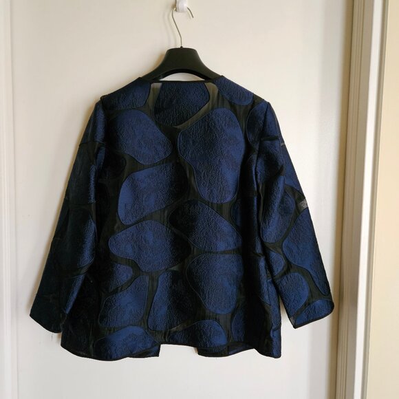 Chico's Giraffe Print Organza Jacquard Jacket - Picture 5 of 6